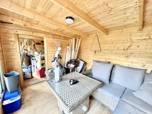 Photo 11- click for photo gallery